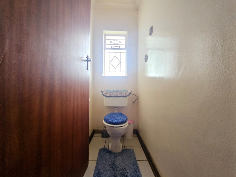 4 Bedroom Property for Sale in Ladybrand Free State